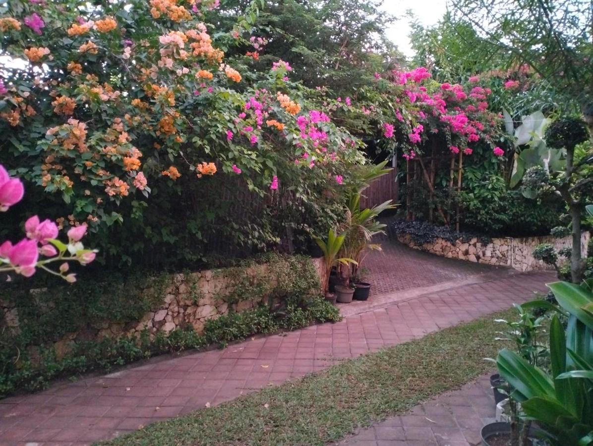 Mandox Villa Bali Ungasan  Exterior photo